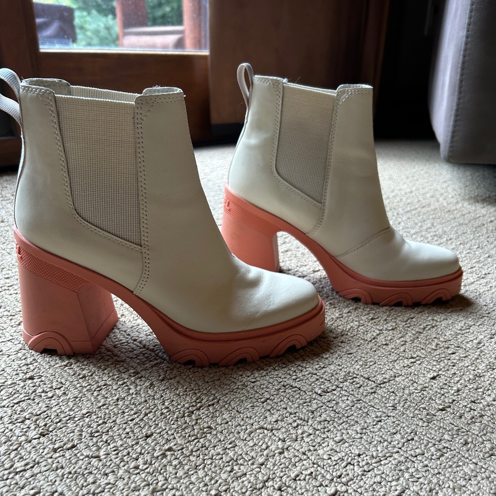 Sorel Brex heeled waterproof boots